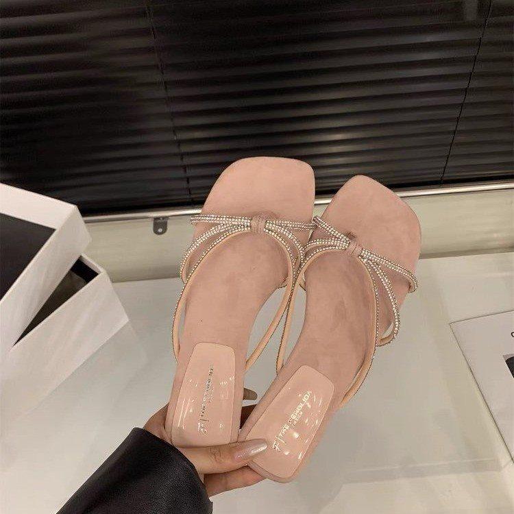 French Toe Cool Slippers Women Wear Beach Slippers In Summer Fairy Beautiful Sandals Style With Skirt