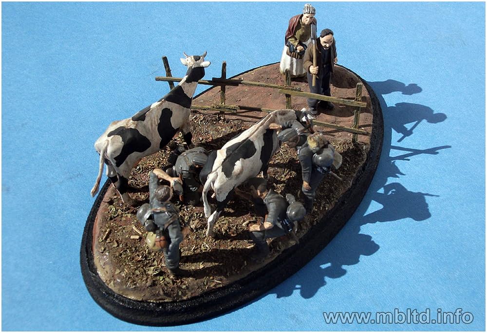 Мастер Бокс Животноводство 2 Коровы и 1 Пластик MB35066 1/35 Набор, Коза, Модель,