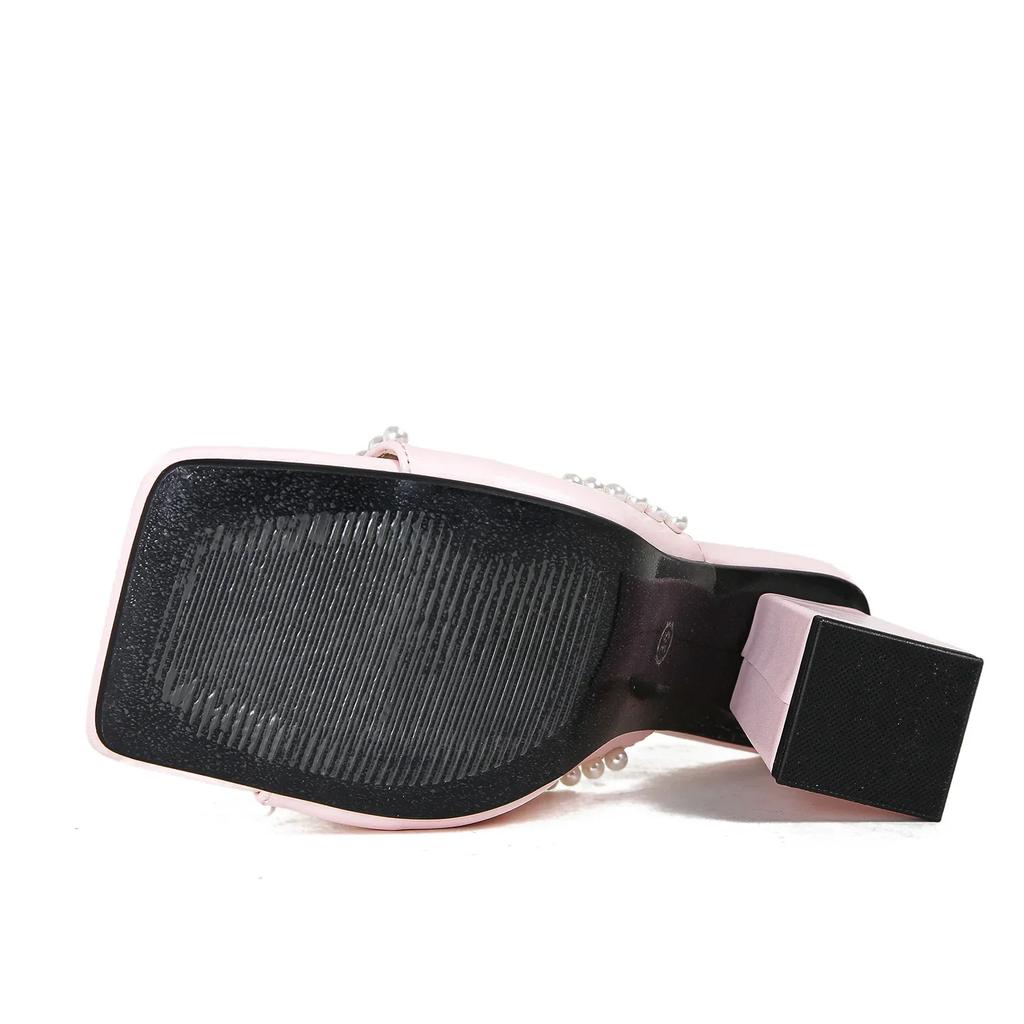 Мода 2024 года, новые дизайнерские босоножки-слайды с жемчужным декором для женщин, босоножки на высоком каблуке с квадратным носком, летние тапочки Sandalias De Mujer