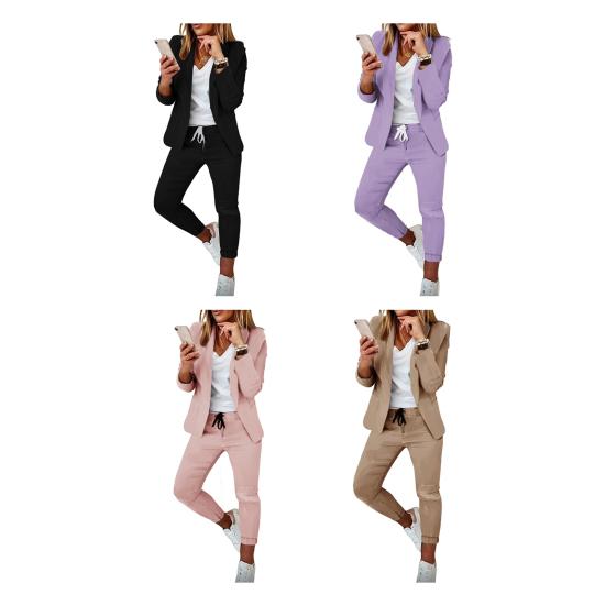 Женский костюм-двойка: пиджак-блейзер с длинным рукавом и открытой передней частью и брюки-карандаш. Деловой комплект. Повседневная офисная формальная одежда.