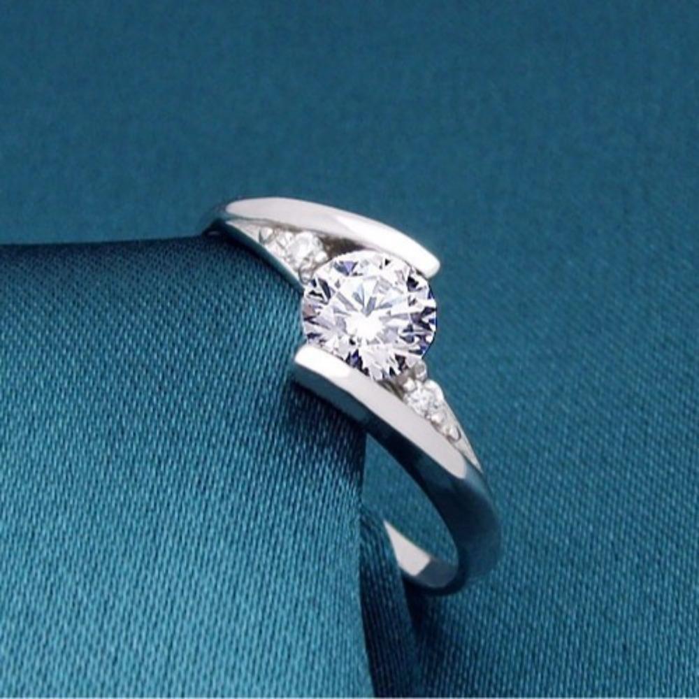 Eternal Love Rings for Women Silver Plated Copper Crystal Wedding Band Fashion Couple Jewelry