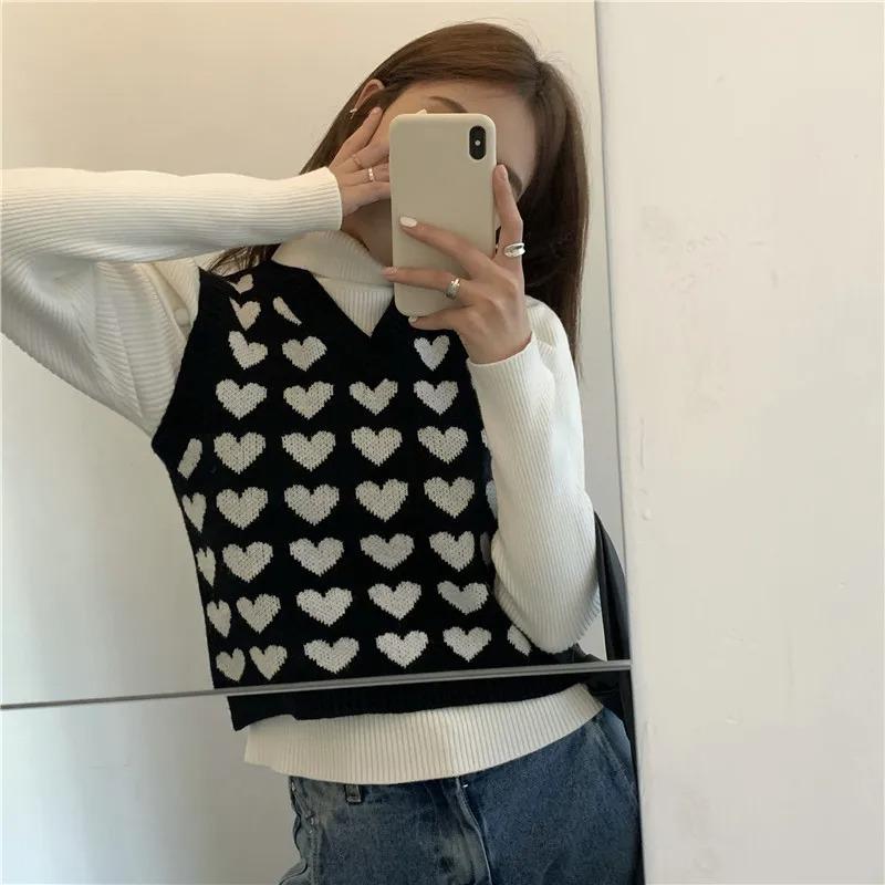 Y2k Women Vest Heart Patchwork V-Neck Pullover Female Clothing Korean Fashion Student Sleeveless Women's Sweater