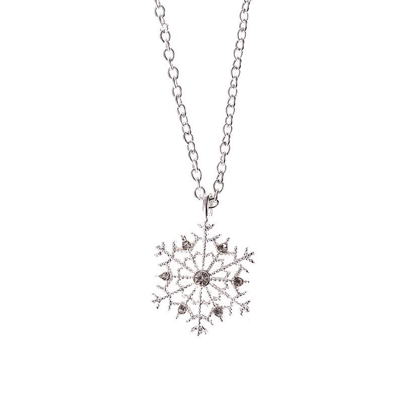 Japanese & Korean Snowflake Diamond Pendant Necklace - Simple, Elegant Clavicle Chain with Hollow Christmas Snowflake Design