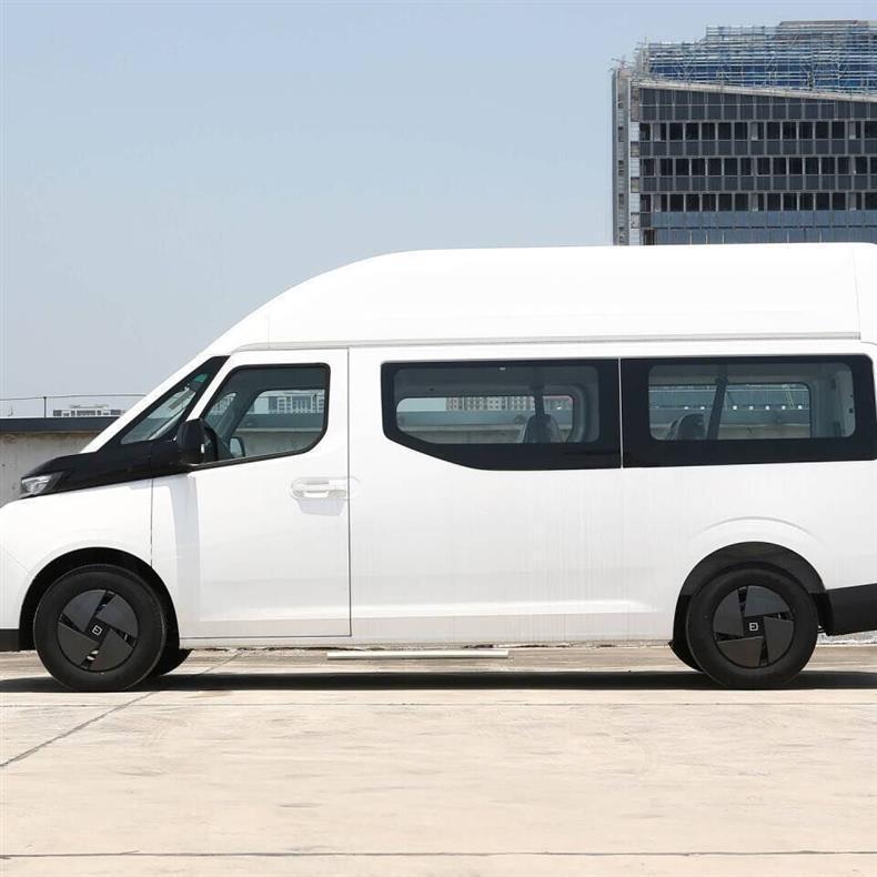 Декоративная защита/колпак ступицы колеса Super VAN 16"