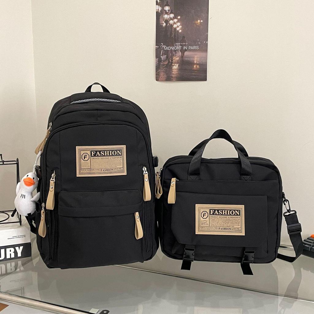 Fashionable Water-Repellent Student Backpack: Trendy High-Capacity Design for Couples