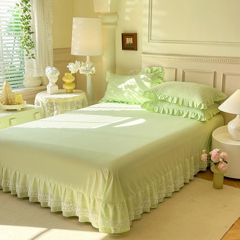 Romantic Lace Decorative Bed Sheet Set 4 Piece With Duvet Cover And PillowCases For Twin And Full Size Bedding