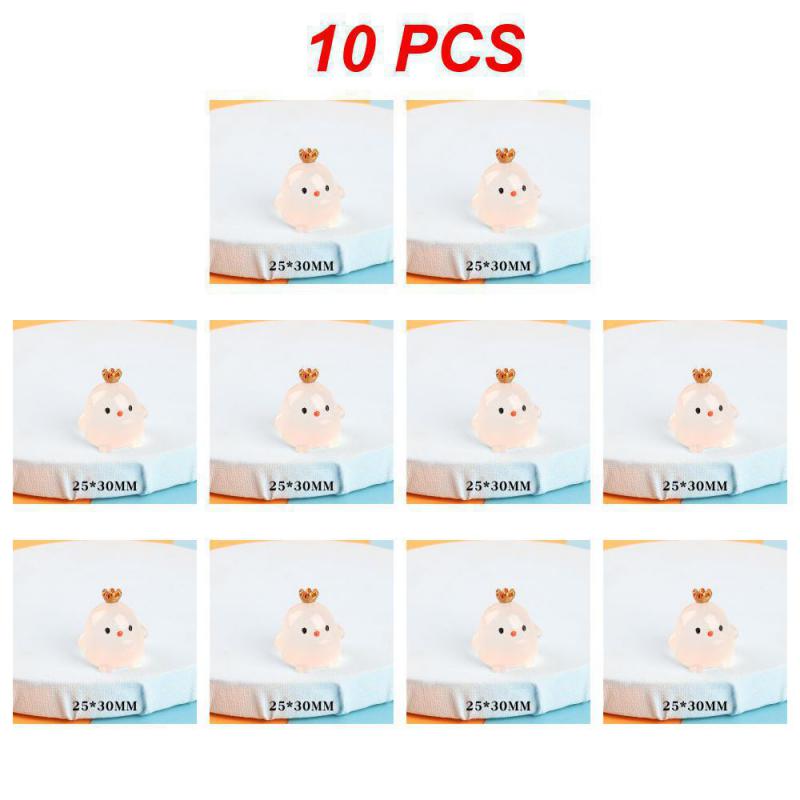 1~10PCS Luminous Mini Resin Pig Car Dashboard Toys Dolls Glowing Figures Home Garden Decoration Cartoon Color Chick Car