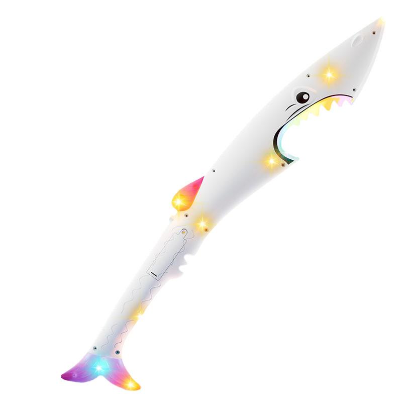 Светящийся в темноте игрушечный нож-акула с красочными звуковыми эффектами и мигающей палочкой для развлечений на ночном рынке оптом