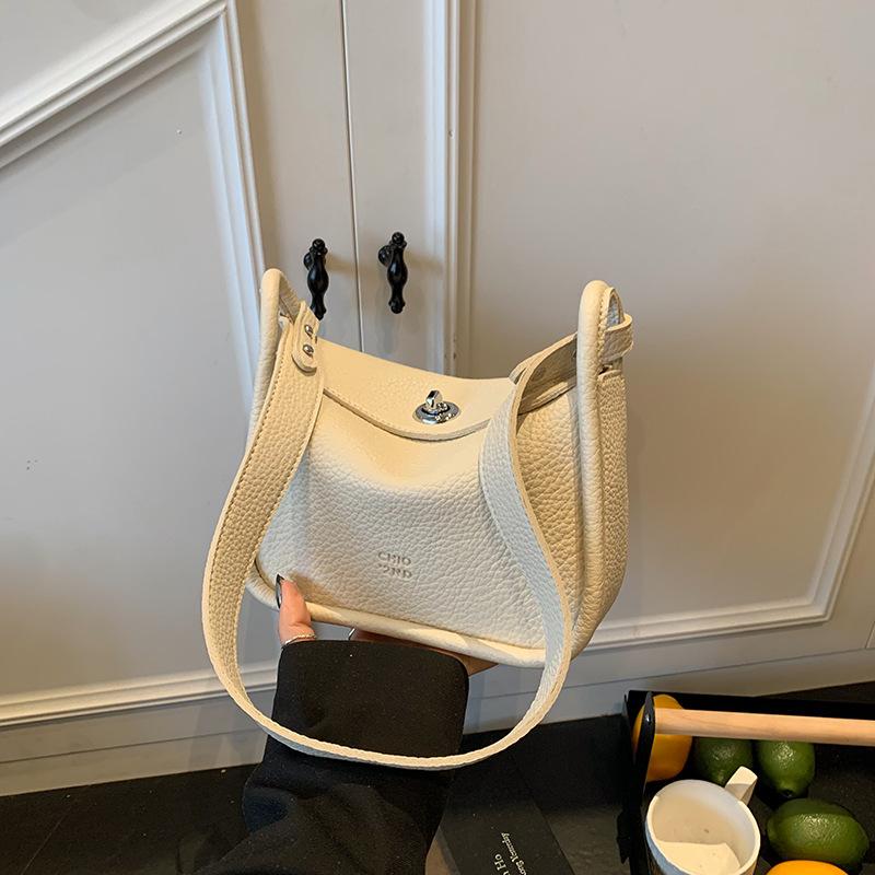 Премиальная маленькая сумка женская новая летняя модная сумка-мессенджер на плечо подмышку маленькая квадратная сумка