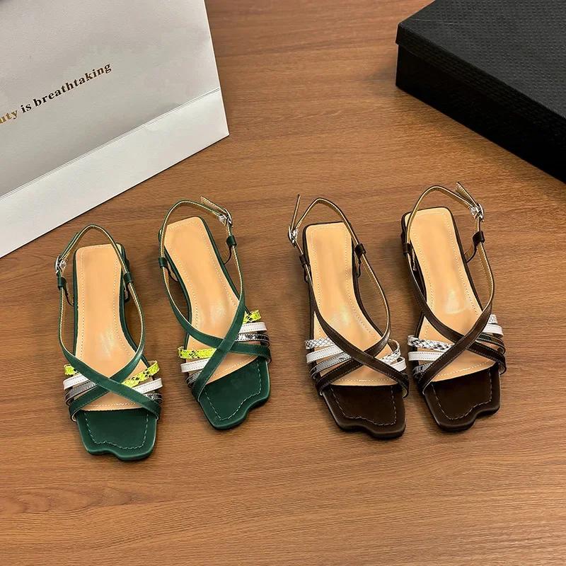 Модные женские сандалии из мягкой кожи ручной работы, плетеные, цветные блоки, квадратный носок, низкий каблук, летняя обувь, корейский стиль, новая мода 2025, женские тапочки