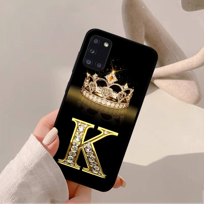 Чехол для телефона Yinuoda с черной бриллиантовой короной и буквой для Samsung A 51 30s 71 21s 10 70 31 52 12 30 40 32 11 20e 20s 01 02s 72
