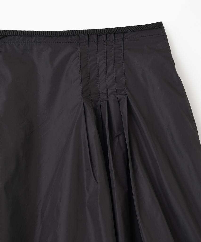 MILLO WOMEN Nylon Balloon Midi Skirt [Black]