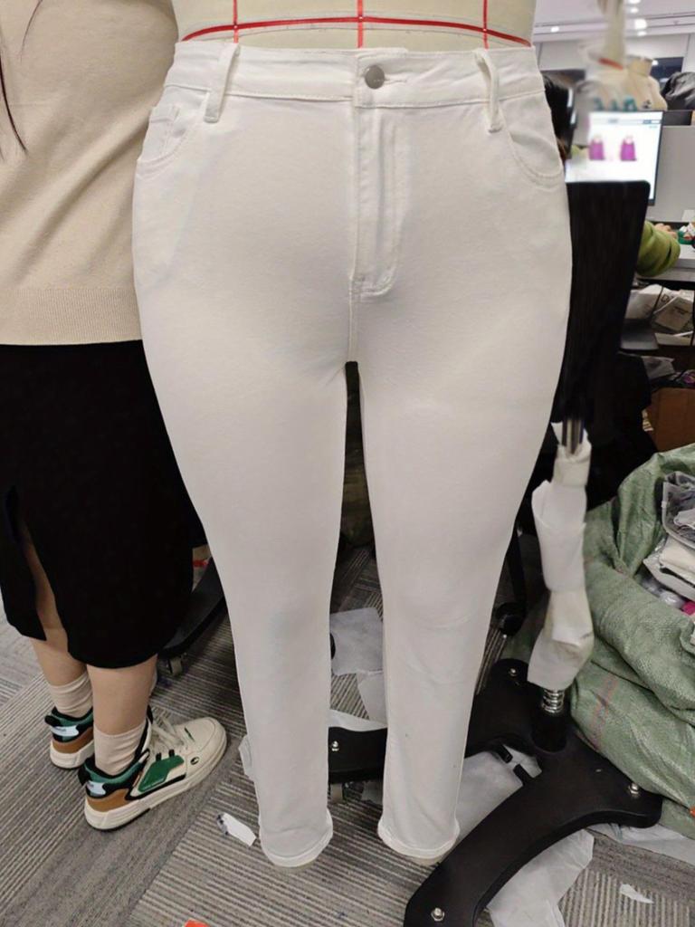 Женские черные и белые джинсы скинни из высокоэластичного денима - Большие размеры