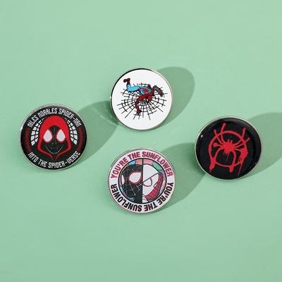 Европейские и американские мультфильмы и телеперсонажи металлические значки Человек-паук вселенная Marvel сплав печатная брошь-булавка