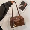 Retro Niche Large-capacity Bag Women's Autumn New Simple Baseball Underarm Bag Versatile Pendant Tote Bag