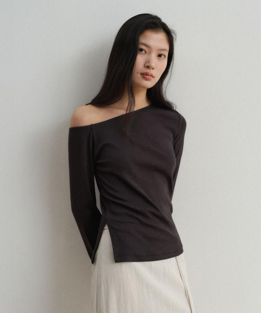 TOWAV Yan Off Shoulder Tee_Charcoal