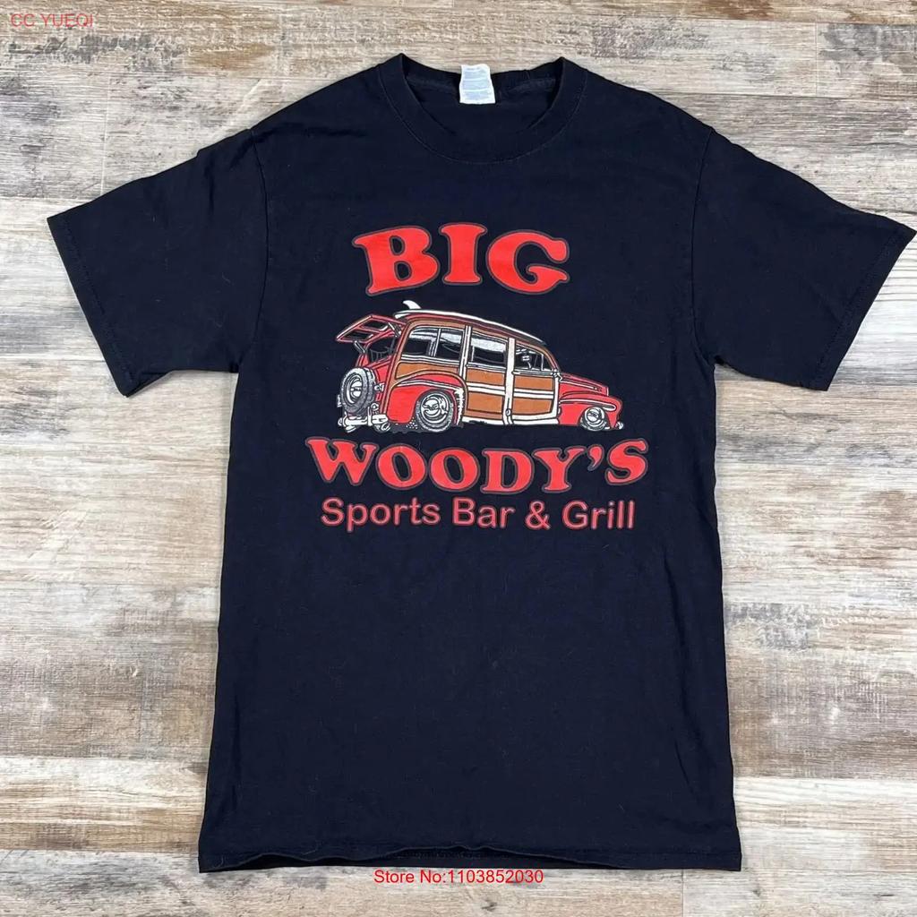 Big Woodys Sports Bar And Grill 100 Cotton T Shirt Size Small Vintage Stylish Graphic Top For Everyday Wear Streetwear