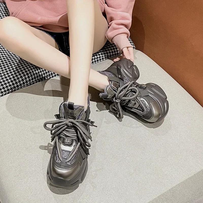 Новые женские зимние теплые массивные кроссовки, обувь на толстой подошве, обувь на высокой платформе, вулканизированная обувь, осенние блестящие повседневные спортивные папины кроссовки 8 см