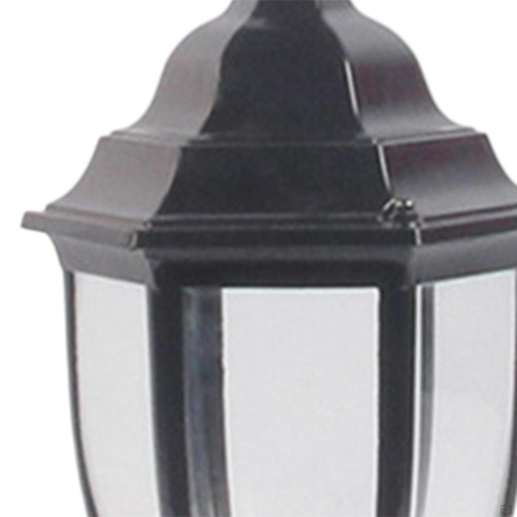 Наружный столб для освещения двора и дорожек