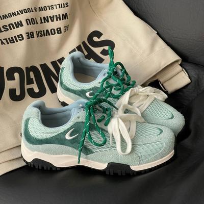 Женская обувь – Кроссовки