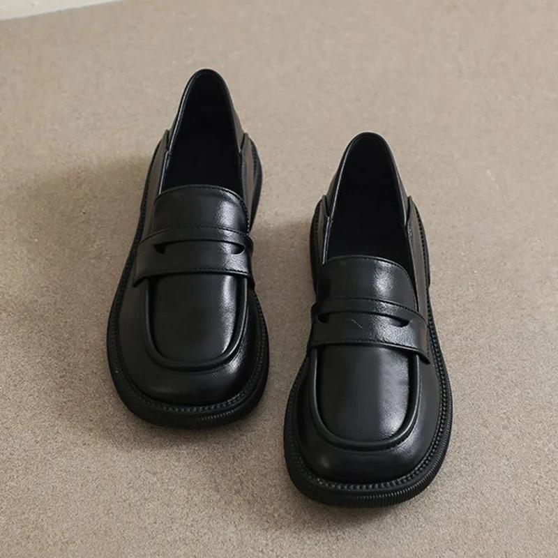 Женские мокасины на платформе, новые черные кожаные повседневные туфли без застежек для женщин, весенние британские повседневные туфли на плоской подошве, женские туфли на низком каблуке