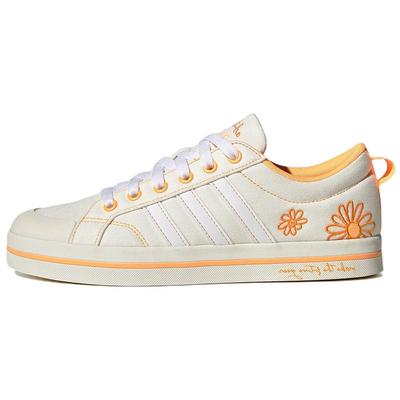 Neo Bravada Удобные Прочные Низкие Кеды для Скейтбординга Женские Кроссовки Молочно-Белые HP3160