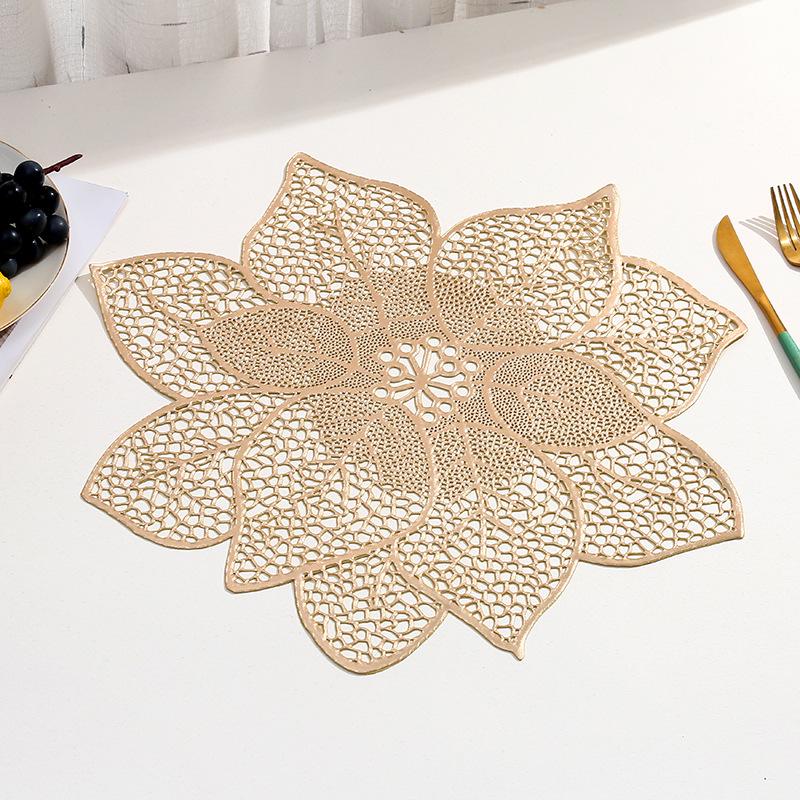 Снежинка ПВХ Рождественский Плейсмат - Горячее тиснение Рождественское украшение стола для западных ресторанов