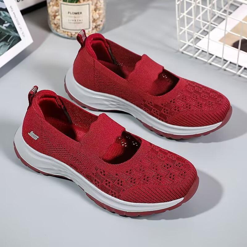 Summer Old Beijing Cloth Shoes Women's Breathable One-pedal Mesh Non-slip Mother Shoes Casual and Comfortable Middle and Old Walking Shoes