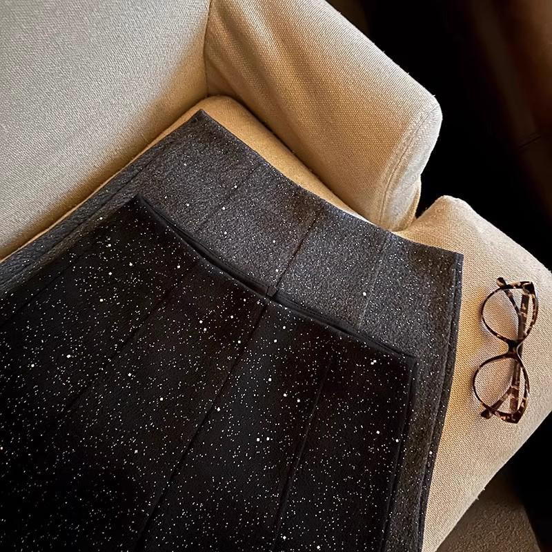 Women's Black Wool A-Line Shorts - 2024 Autumn/Winter Casual Wide-Leg Style