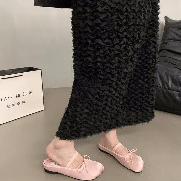 2024 Роскошные кружевные балетки из атласного шелка с завязками на ногах, женские балетки с квадратным носком и бантом на резинке, женские свадебные туфли с цветочным принтом