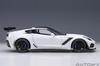 AUTOart Chevrolet Corvette ZR1 Белый Готовый продукт 1/18 (С7)