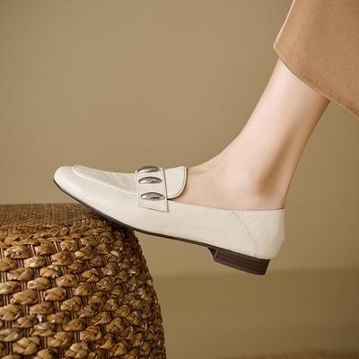 Новые повседневные туфли-лодочки на низком каблуке, резиновая подошва, женские туфли на квадратном каблуке, маленькие кожаные туфли на все сезоны