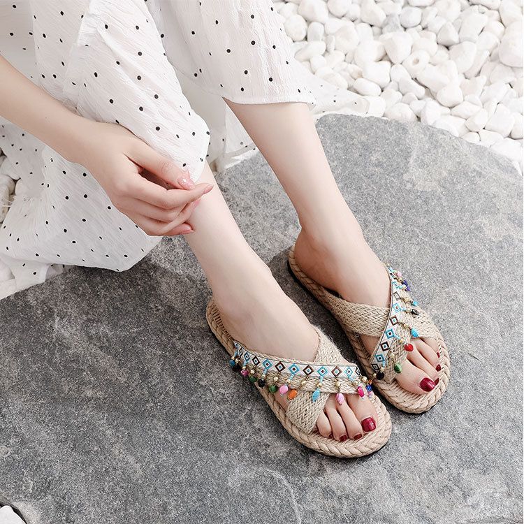 Балетки Отпуск Улица Шлепанцы в наличии Новая мода Корейский стиль Уникальный Ева 39 Легкая носка Женские тапочки и Женские сандалии
