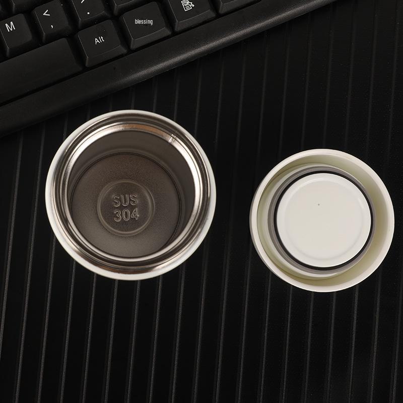 Мини-термокружка «Звездное небо», Портативная гравированная чашка для воды для мужчин, женщин и детей, Милая, свежая и креативная в стиле интернет-знаменитости.