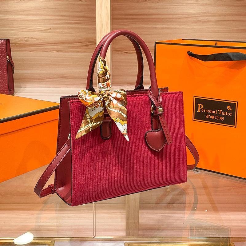 W. D. Сумка для мамы POLO, новинка 2023 года, свадебная сумка среднего возраста, красная сумка, великолепная женская сумка, женская сумка большой вместимости