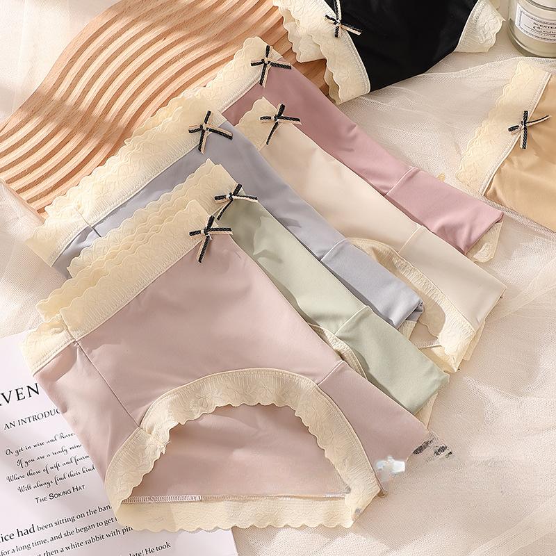 Women Ice Silk Panties Mid Waist Lace Soft Women's Panties Seamless Breathable Lace Underwear Knickers