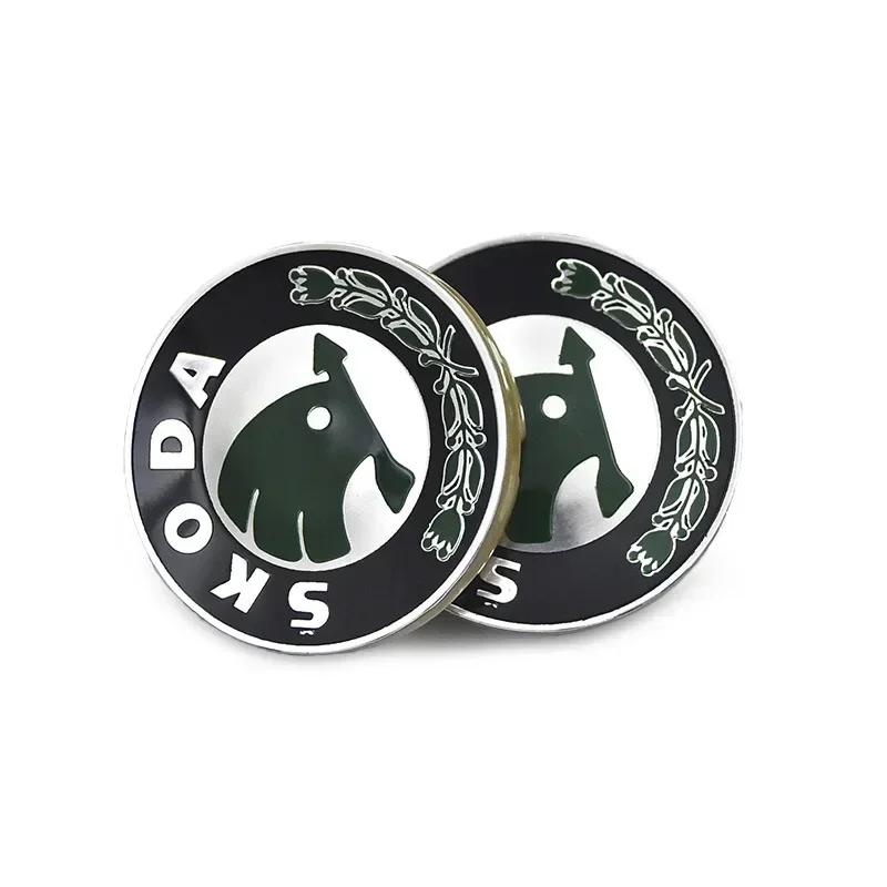 BYCP2 56/60/65mm Car Wheel Center Cover Caps Badge for Skoda Logo Superb Kamiq Octavia A7 Tour Yeti Fabia Rapid Kodiaq RS Karoq Metal