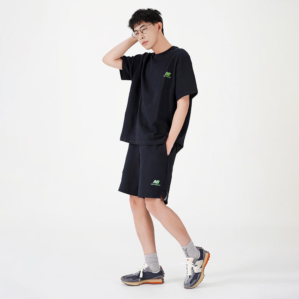 New Balance Стильные повседневные шорты из риса мужские черные AMS22383-BK
