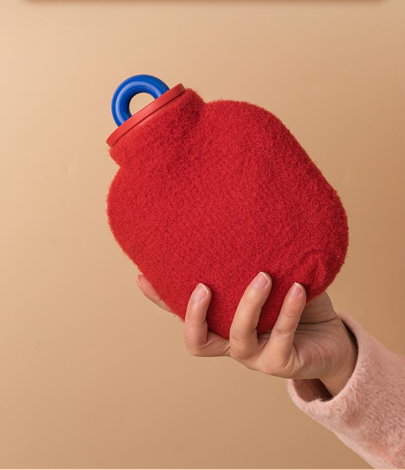 Winter Mini Plush Hot Water Bottle Hand Warmer, Explosion-Proof, Anti-Scald, Small Size for Women