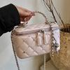 Trend Rivet Messenger Bag Women's 2025 New Embroidered Thread Rhombus Texture Commuter Chain Single Shoulder Armpit Small Square Bag