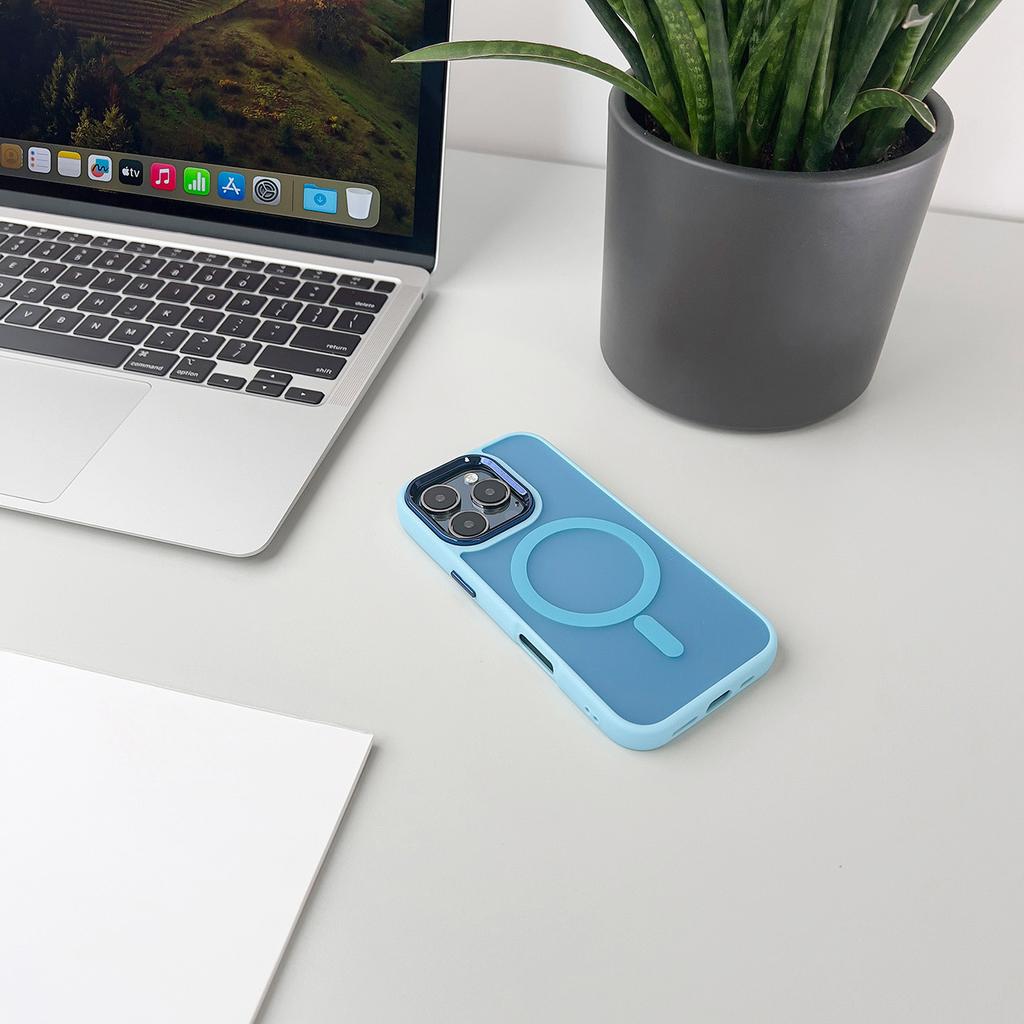 iPhone 16 Pro Max Light Blue MagSafe Magnetic Case by Hurtel
