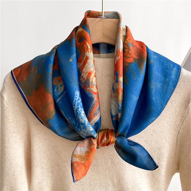 Дизайнерский велюровый квадратный шарф для женщин, шейный платок, галстук, модный маленький клетчатый шарф для волос на запястьях, новый платок, бандана 