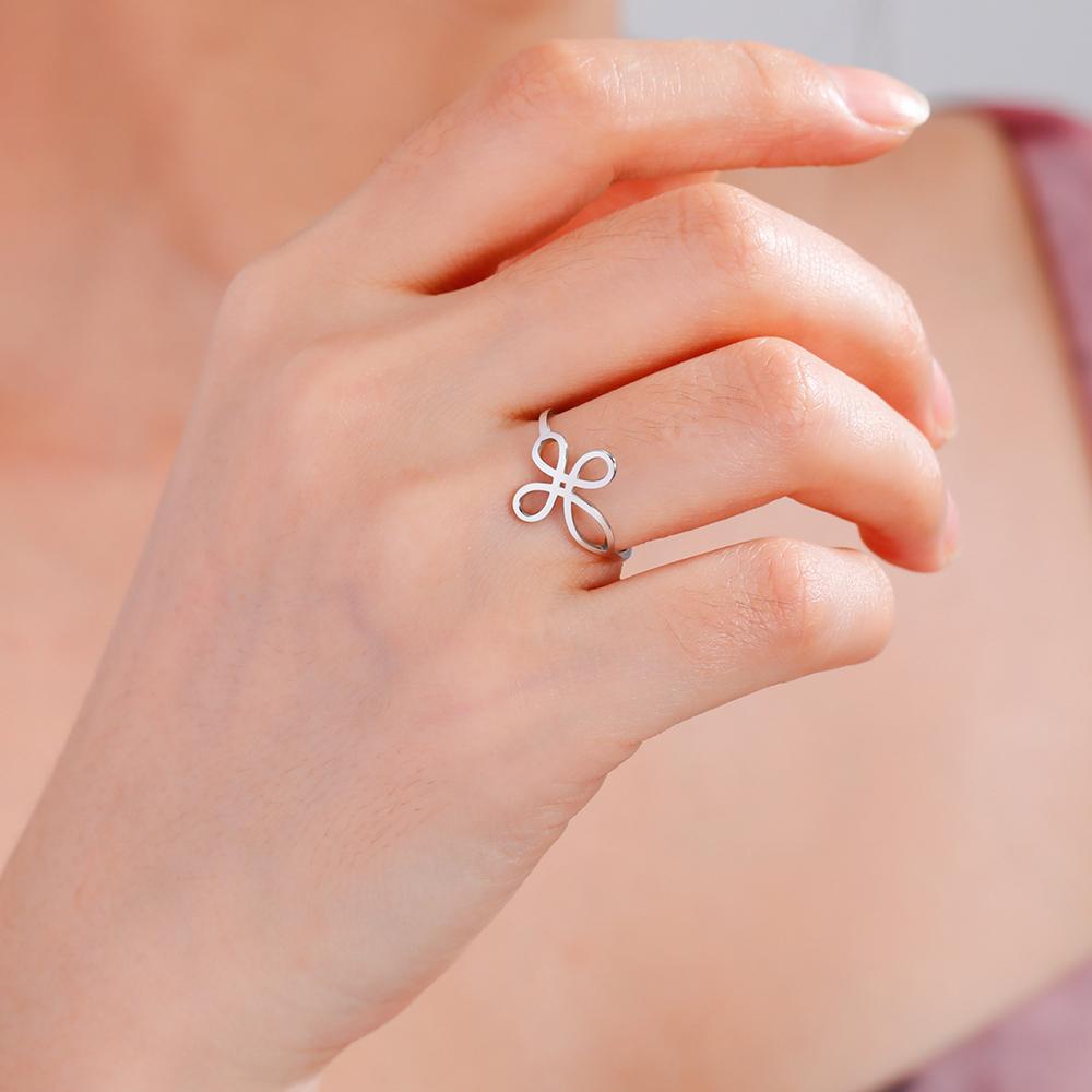 Dawapara Trinity Celtics Knot Ring Irish Love Heart Friendship Promise Engagement Ring Stainless Steel Wedding Band