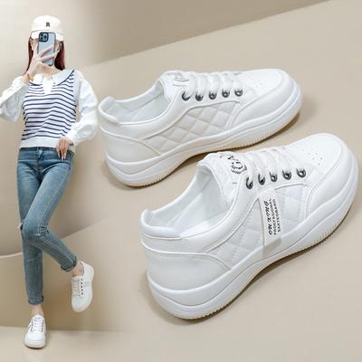 Белые туфли для женщин, новые весенние студенческие универсальные повседневные кроссовки в корейском стиле, модные кроссовки на толстой подошве Q258