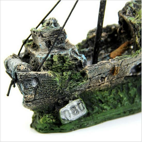 Small Corsair Ship Aquarium Decoration/Hideout/Resin Landscape House
