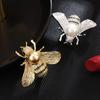 Jewelry Brooch Anti-Light, Women'S Brooch Clothing Accessories Little Bee Corsage