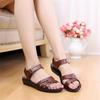 Мягкие кожаные материнские сандалии удобная мягкая подошва сандалии для женщин среднего и пожилого возраста плоские нескользящие сандалии для пожилых женщин летние туфли для бабушки