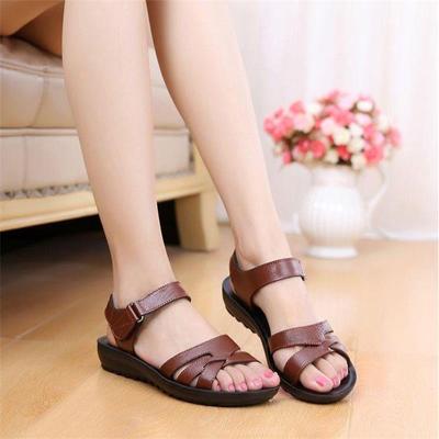 Мягкие кожаные материнские сандалии удобная мягкая подошва сандалии для женщин среднего и пожилого возраста плоские нескользящие сандалии для пожилых женщин летние туфли для бабушки