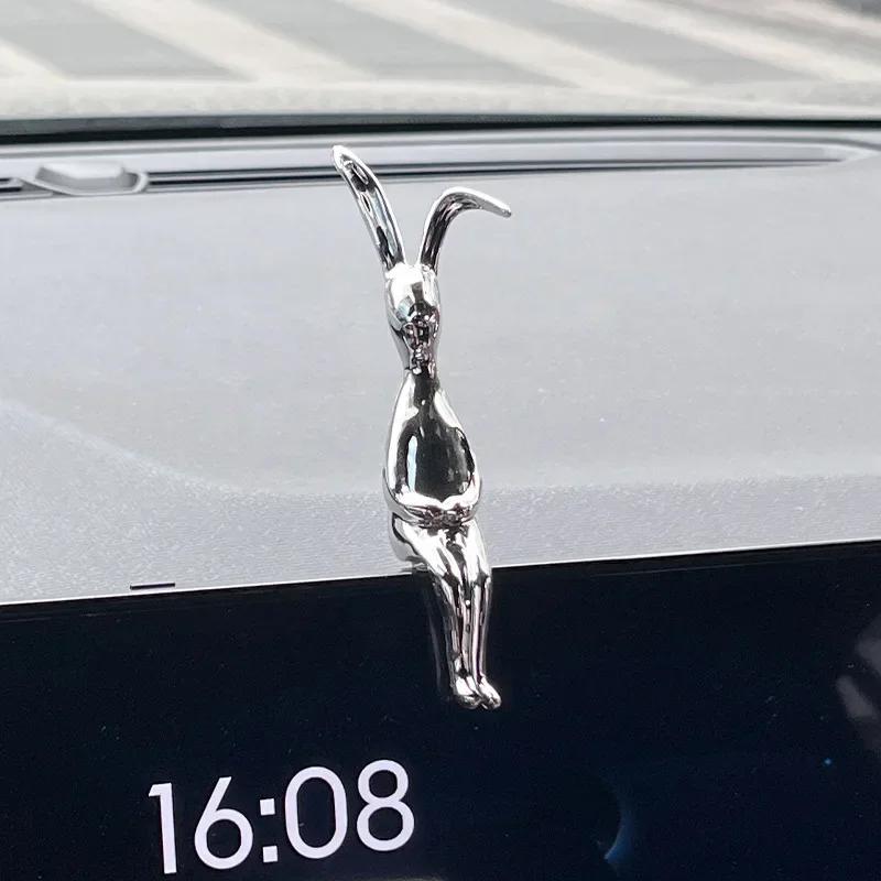Автомобильный кролик Декоративные украшения Экологичный пластиковый длинноухий кролик Авто Центральная консоль Подвеска Украшение салона автомобиля
