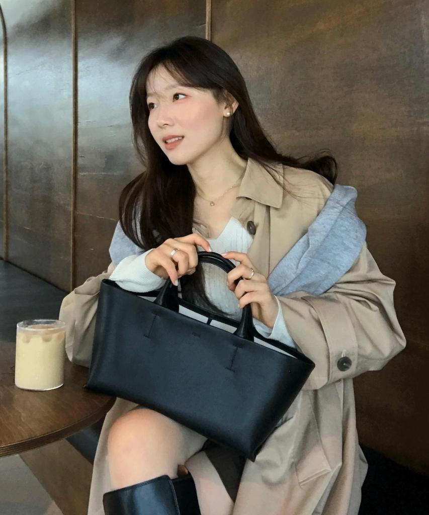 Foive Mellow Tote Черный